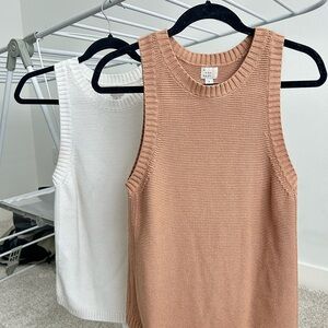 Lot of (2) Size L: A New Day Sleeveless Knit Tops in White and Tan